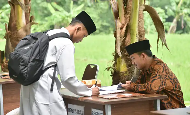 Syarat Masuk Pesantren Baitul Quran Sragen