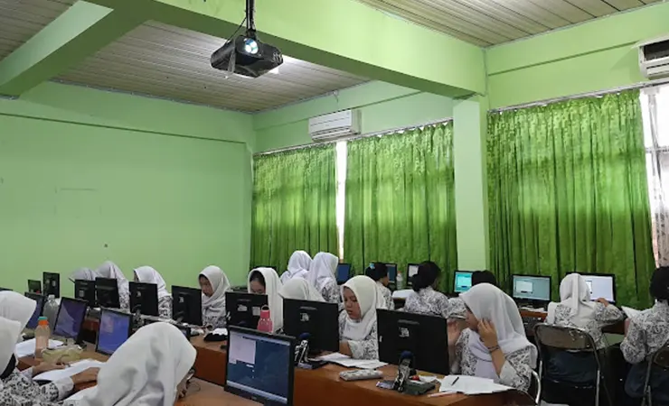 Syarat Pendaftaran SMK Bina Warga Bandung